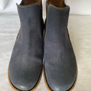 Born Blue and Brown Ankle Boots Sleek Design